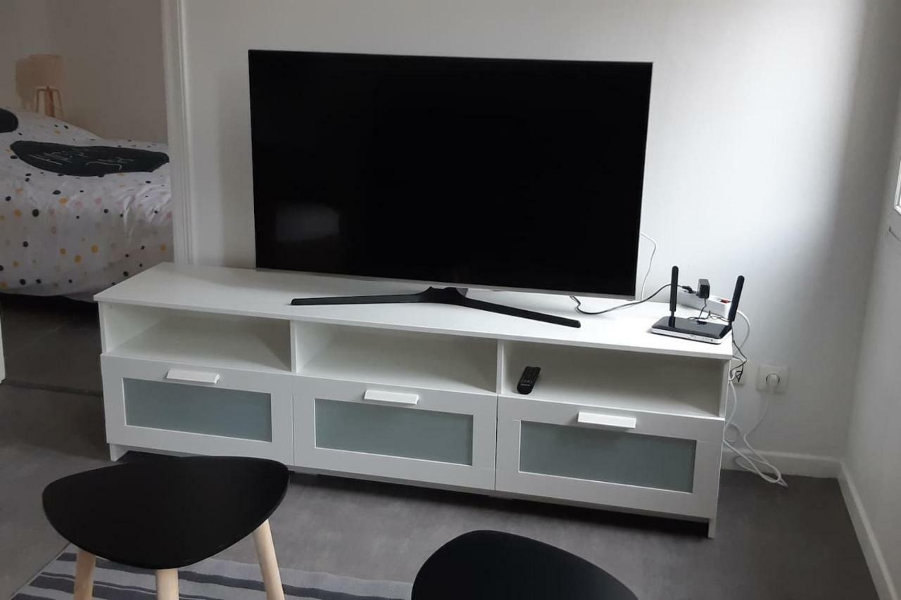 Elbeuf Etage 1 Sweet Home Netflix Wifi Buitenkant foto